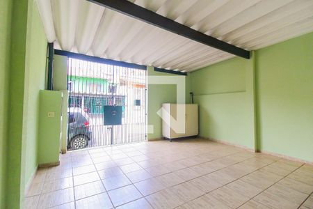 Casa à venda com 160m², 3 quartos e 2 vagas Casa à venda com 160m², 3 quartos e 2 vagasGaragem
