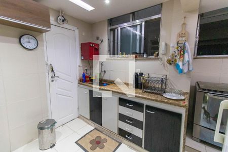 Apartamento à venda com 79m², 3 quartos e sem vagaCozinha