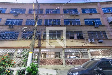 Apartamento à venda com 79m², 3 quartos e sem vagaFachada