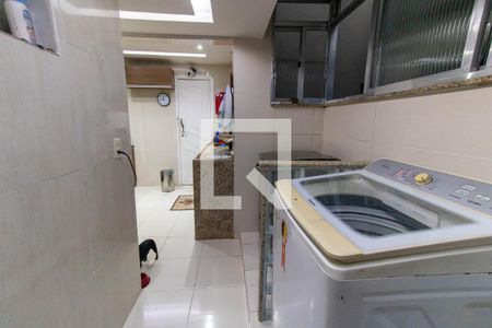 Apartamento à venda com 79m², 3 quartos e sem vagaÁrea de Serviço