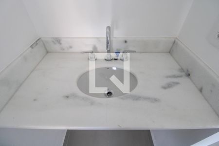 Apartamento à venda com 40m², 1 quarto e 1 vagaBanheiro 