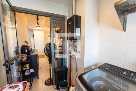 Apartamento à venda com 108m², 3 quartos e 2 vagas Apartamento à venda com 108m², 3 quartos e 2 vagasÁrea de serviço