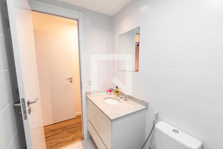 Apartamento à venda com 108m², 3 quartos e 2 vagas Apartamento à venda com 108m², 3 quartos e 2 vagasBanheiro