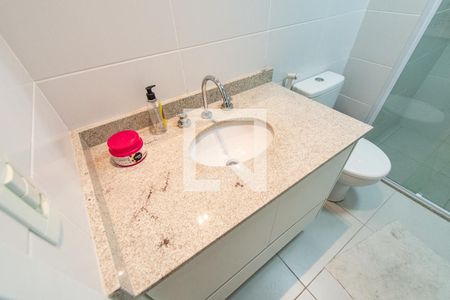 Apartamento à venda com 108m², 3 quartos e 2 vagas Apartamento à venda com 108m², 3 quartos e 2 vagasBanheiro