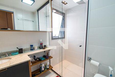 Apartamento à venda com 108m², 3 quartos e 2 vagas Apartamento à venda com 108m², 3 quartos e 2 vagasBanheiro da suíte 2