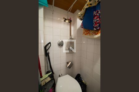 Apartamento à venda com 70m², 3 quartos e 1 vaga Apartamento à venda com 70m², 3 quartos e 1 vagaBanheiro de Serviço