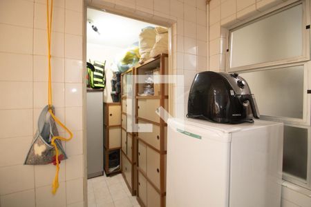 Apartamento à venda com 70m², 3 quartos e 1 vaga Apartamento à venda com 70m², 3 quartos e 1 vagaÁrea de Serviço