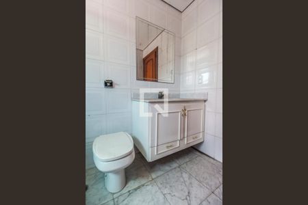 Casa de condomínio à venda com 650m², 4 quartos e 4 vagas Casa de condomínio à venda com 650m², 4 quartos e 4 vagasBanheiro da Suíte 3