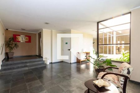 Apartamento à venda com 287m², 3 quartos e 2 vagas Apartamento à venda com 287m², 3 quartos e 2 vagasHall social