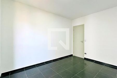 Apartamento à venda com 287m², 3 quartos e 2 vagas Apartamento à venda com 287m², 3 quartos e 2 vagasQuarto 1