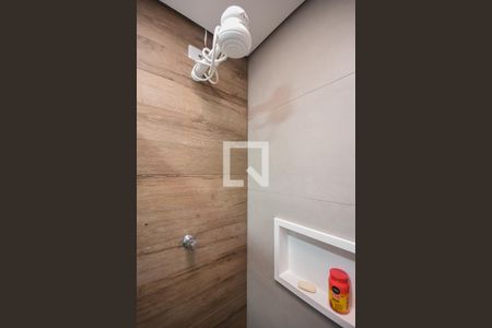 Casa à venda com 170m², 3 quartos e 2 vagasBanheiro