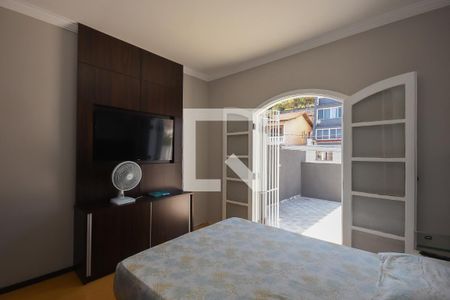 Casa à venda com 170m², 3 quartos e 2 vagasSuíte