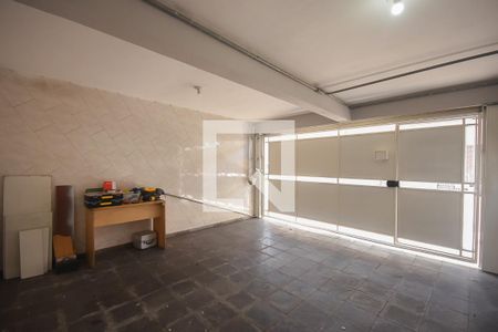 Casa à venda com 170m², 3 quartos e 2 vagasGaragem
