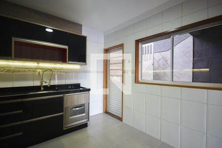 Casa à venda com 170m², 3 quartos e 2 vagasCozinha