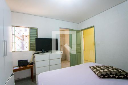 Casa à venda com 250m², 3 quartos e 3 vagas Casa à venda com 250m², 3 quartos e 3 vagasQuarto 3 - Suíte