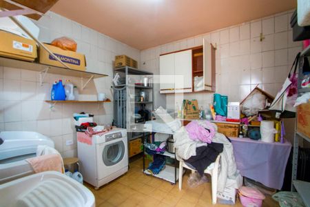 Casa à venda com 250m², 3 quartos e 3 vagas Casa à venda com 250m², 3 quartos e 3 vagasÁrea de serviço 1