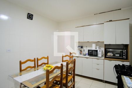 Casa à venda com 130m², 3 quartos e 2 vagasCozinha 1