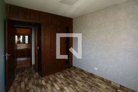 Casa à venda com 200m², 3 quartos e 2 vagas Casa à venda com 200m², 3 quartos e 2 vagasQuarto 2