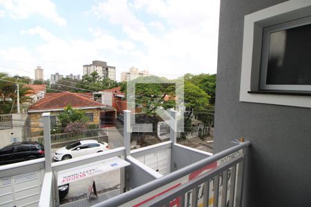 Casa à venda com 105m², 3 quartos e 2 vagasQuarto 3 - Varanda