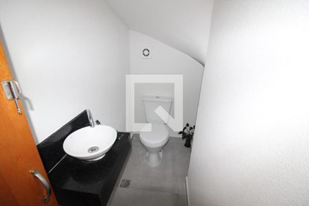 Casa à venda com 105m², 3 quartos e 2 vagasLavabo