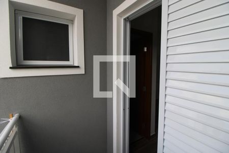 Casa à venda com 105m², 3 quartos e 2 vagasQuarto 3 - Varanda