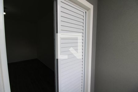 Casa à venda com 105m², 3 quartos e 2 vagasQuarto 3 - Varanda