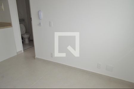 Sala de apartamento para alugar com 2 quartos, 33m² em Cambuci, São Paulo