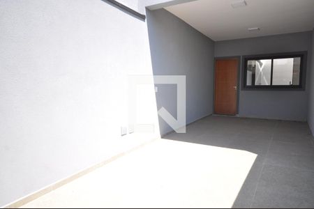 Casa à venda com 119m², 3 quartos e 2 vagasGaragem