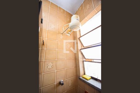 Apartamento à venda com 80m², 2 quartos e 1 vaga Apartamento à venda com 80m², 2 quartos e 1 vagaBanheiro