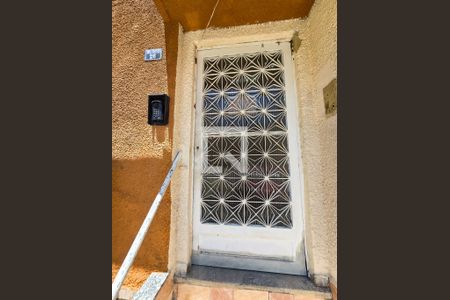 Apartamento à venda com 80m², 2 quartos e 1 vaga Apartamento à venda com 80m², 2 quartos e 1 vagaHall de entrada