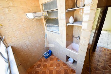 Apartamento à venda com 80m², 2 quartos e 1 vaga Apartamento à venda com 80m², 2 quartos e 1 vagaÁrea de Serviço