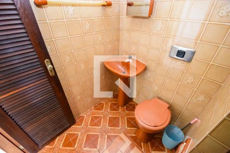 Apartamento à venda com 80m², 2 quartos e 1 vaga Apartamento à venda com 80m², 2 quartos e 1 vagaBanheiro