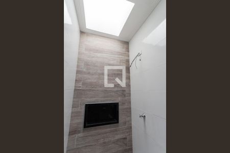 Casa à venda com 119m², 3 quartos e 2 vagas Casa à venda com 119m², 3 quartos e 2 vagasBanheiro