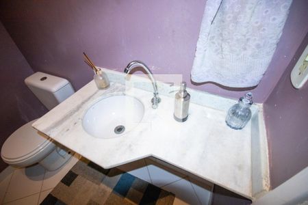 Apartamento à venda com 147m², 3 quartos e 3 vagas Apartamento à venda com 147m², 3 quartos e 3 vagasLavabo