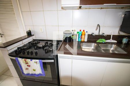 Apartamento à venda com 147m², 3 quartos e 3 vagas Apartamento à venda com 147m², 3 quartos e 3 vagasCozinha