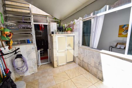 Apartamento à venda com 80m², 2 quartos e 1 vagaQuintal