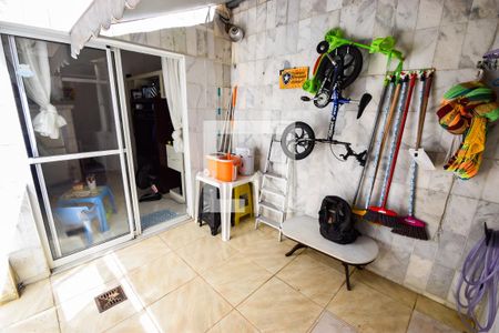 Apartamento à venda com 80m², 2 quartos e 1 vagaQuintal