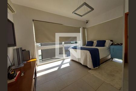 Casa à venda com 349m², 5 quartos e 4 vagasQuarto