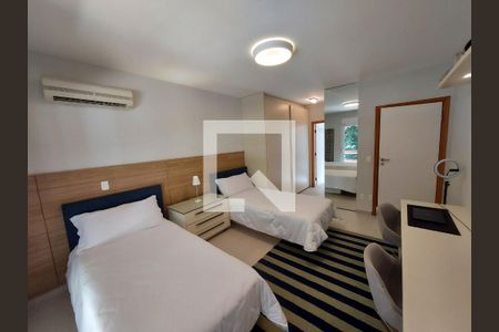 Casa à venda com 349m², 5 quartos e 4 vagasQuarto