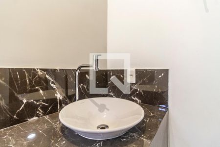 Casa à venda com 100m², 2 quartos e 1 vagaBanheiro da Suíte