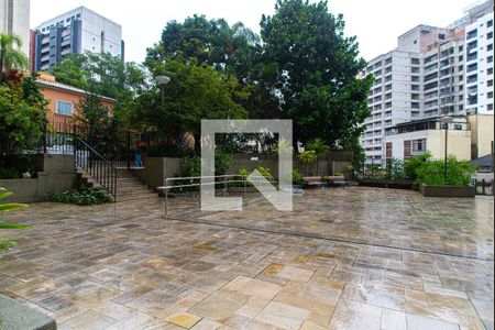 Apartamento à venda com 156m², 3 quartos e 2 vagas Apartamento à venda com 156m², 3 quartos e 2 vagasÁrea comum - Entrada do edifício