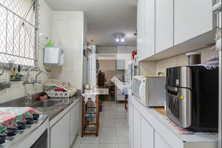 Apartamento à venda com 156m², 3 quartos e 2 vagas Apartamento à venda com 156m², 3 quartos e 2 vagasCozinha