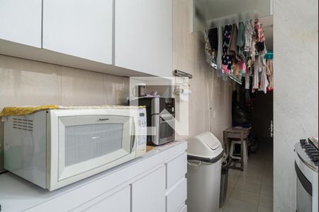 Apartamento à venda com 156m², 3 quartos e 2 vagas Apartamento à venda com 156m², 3 quartos e 2 vagasCozinha