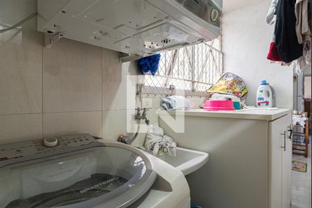 Apartamento à venda com 156m², 3 quartos e 2 vagas Apartamento à venda com 156m², 3 quartos e 2 vagasÁrea de Serviço