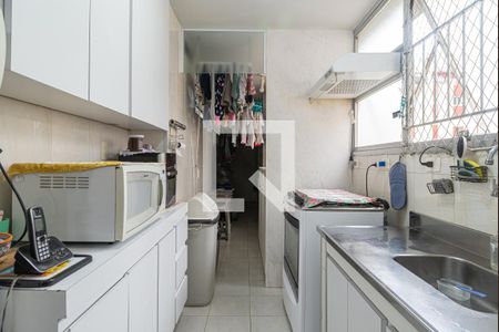 Apartamento à venda com 156m², 3 quartos e 2 vagas Apartamento à venda com 156m², 3 quartos e 2 vagasCozinha