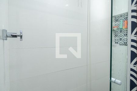 Apartamento à venda com 156m², 3 quartos e 2 vagas Apartamento à venda com 156m², 3 quartos e 2 vagasBanheiro da Suíte