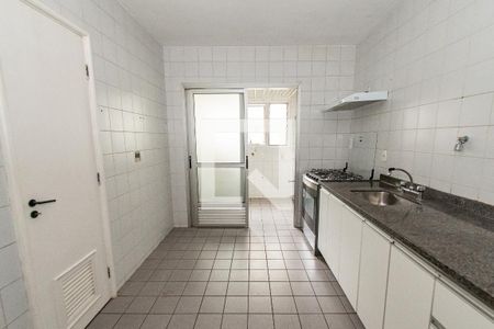 Apartamento à venda com 105m², 3 quartos e 2 vagas Apartamento à venda com 105m², 3 quartos e 2 vagasCozinha