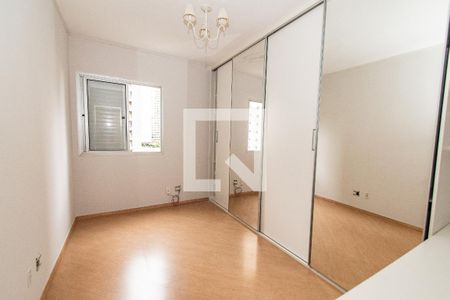 Apartamento à venda com 105m², 3 quartos e 2 vagas Apartamento à venda com 105m², 3 quartos e 2 vagasQuarto 1