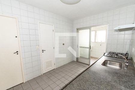 Apartamento à venda com 105m², 3 quartos e 2 vagas Apartamento à venda com 105m², 3 quartos e 2 vagasCozinha