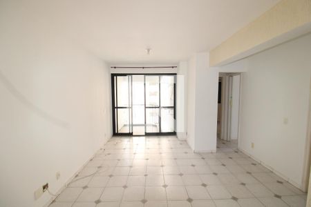 Sala de apartamento para alugar com 3 quartos, 72m² em Parque Peruche, São Paulo